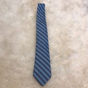 Yves Saint Laurent Tie
